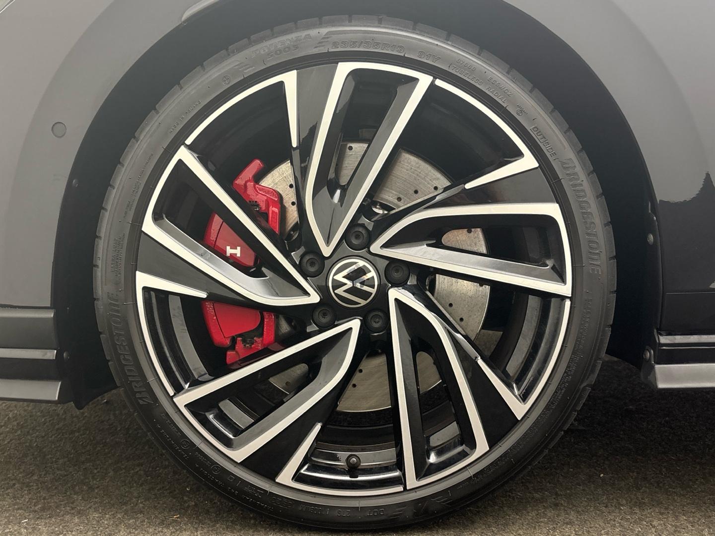 Volkswagen Golf VIII GTI Clubsport 2.0 TSI DSG Matrix Pano, миниатюра 7