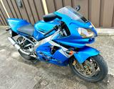 Kawasaki ZX9R  - KAWASAKI ZX9R