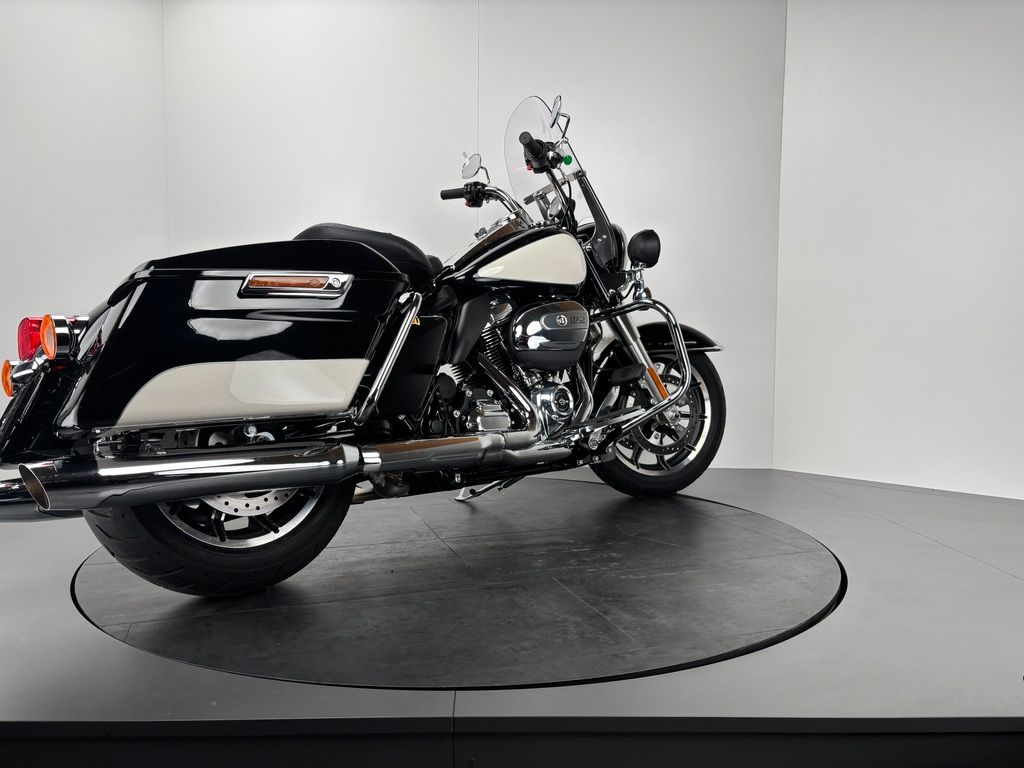 Fahrzeugabbildung Harley-Davidson ROAD KING POLICE *NEUWERTIG *5HD1