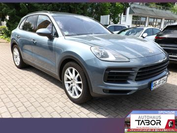 Porsche Cayenne - 2