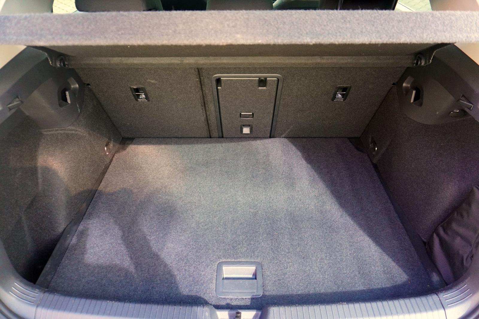 Volkswagen Golf VIII 1.5 TSI Life VC LED Navi App-Connect, миниатюра 8