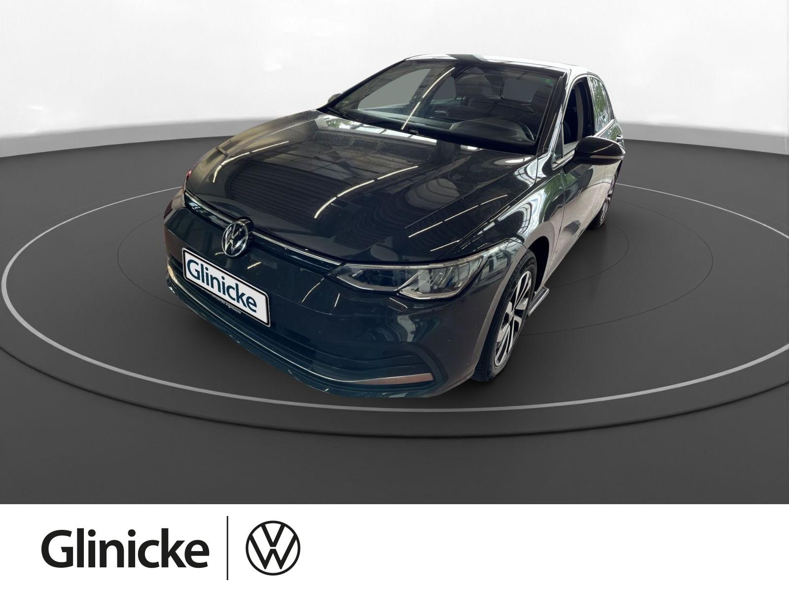 Volkswagen Golf VIII 1.0 eTSI DSG Navi AHK SiHz Ambiente