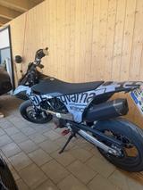 Husqvarna 701 SM - HUSQVARNA SUPER MOTO