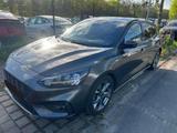 Ford Focus ST-Line *Navi| Kamera| LED* - Ford Focus mit Benzin-Antrieb: Kleinwagen