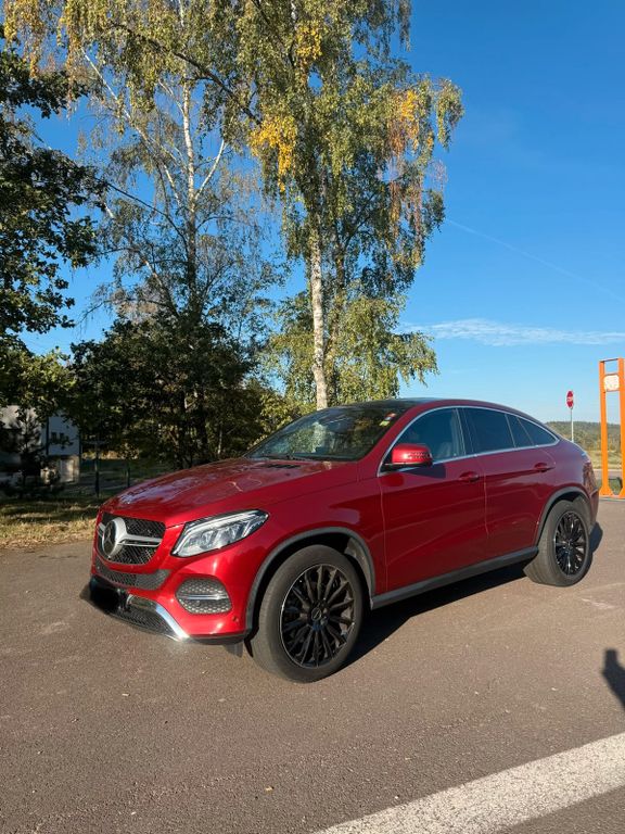 Image of Mercedes-Benz GLE 400