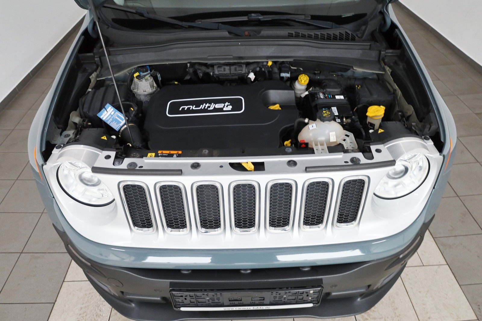 Fahrzeugabbildung Jeep Renegade Limited 4WD Navi,Kamera,SH,PDC,SR+WR