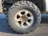 Mitsubishi Pajero; Offroad; Höher; MT; 2 Sperren; TÜV neu - Mitsubishi Pajero mit Benzin-Antrieb: Geländewagen