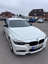 BMW 330d Touring M Sport Shadow Auto. M Sport Shadow - BMW 330 mit Diesel-Antrieb: Weiß, mit Navigationssystem, Kombi