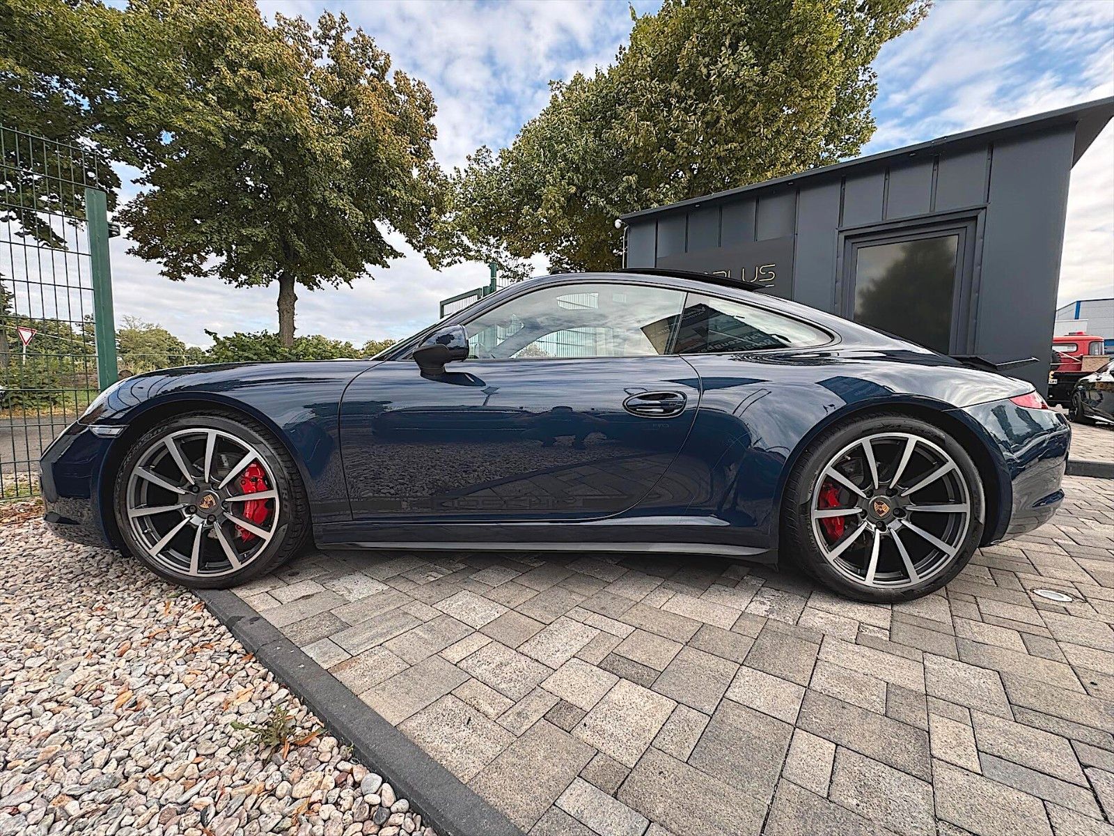 Fahrzeugabbildung Porsche 991 911 Carrera 4 S *111 Punkte*Pano*Sportabgas*