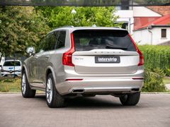 Volvo XC 90 – 4 / 30