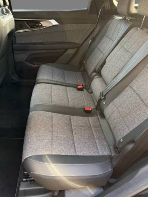 Fahrzeugabbildung Renault Espace Techno E-Tech Full Hybrid 200