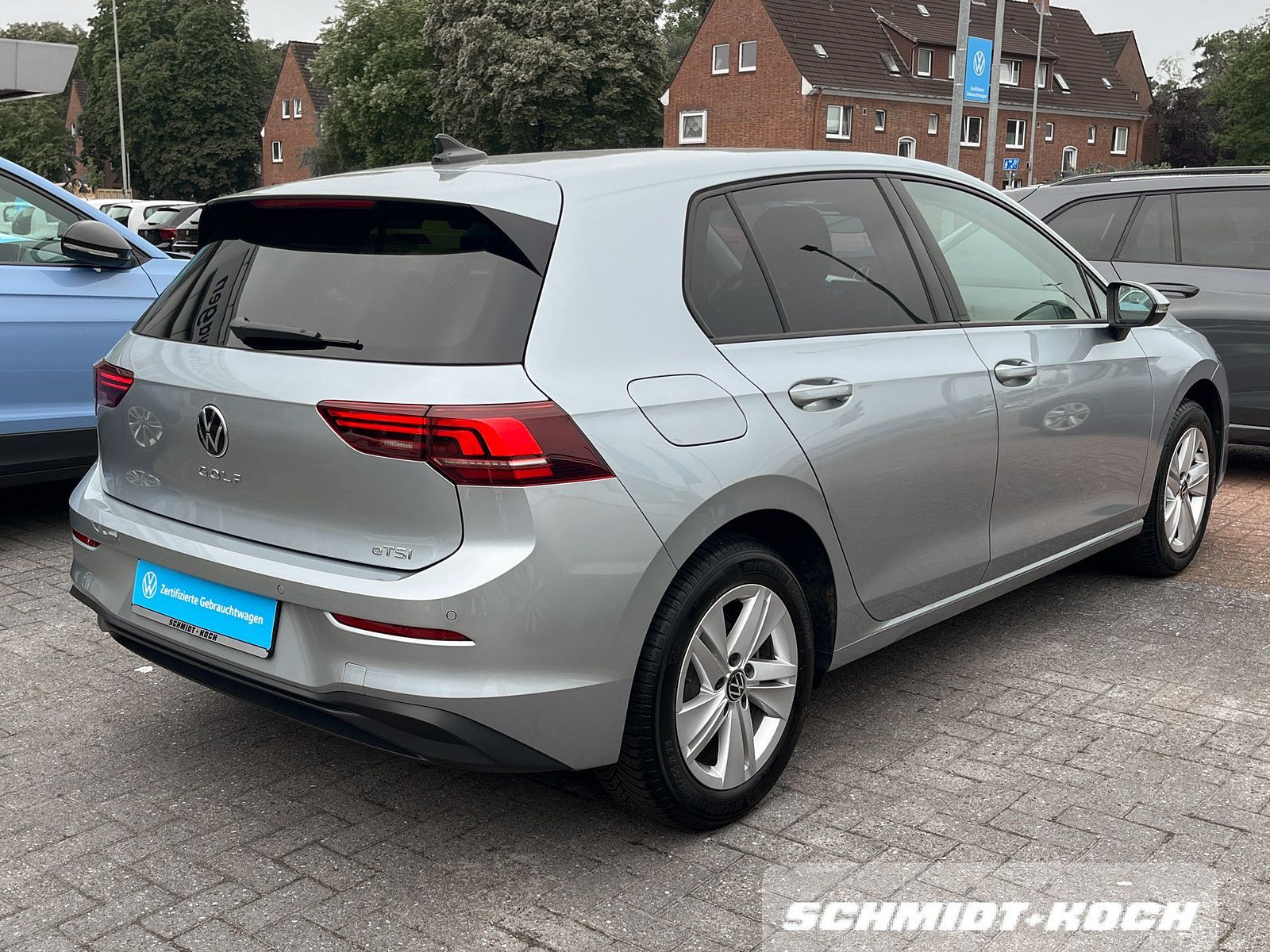 Volkswagen Golf VIII 1.5 eTSI Life DSG LED-Scheinw. PDC DAB foto 3