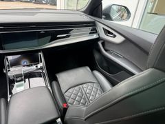 AUDI Q8 50 TDI quattro/ B&O/ MATRIX/ PANORAMA AUDI Q8 50 TDI quattro/ B&O/ MATRIX/ PANORAMA