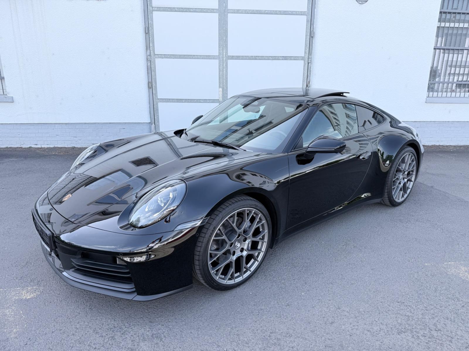 Porsche 992.2/911 Carrera Coupe/SAG/Chrono/ACC/21" Zoll/
