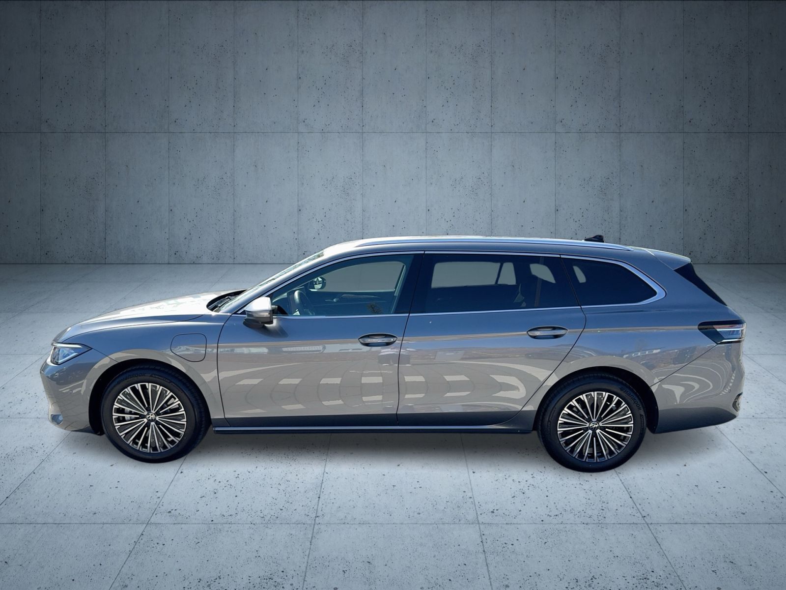 Volkswagen Passat Variant - Bild 2