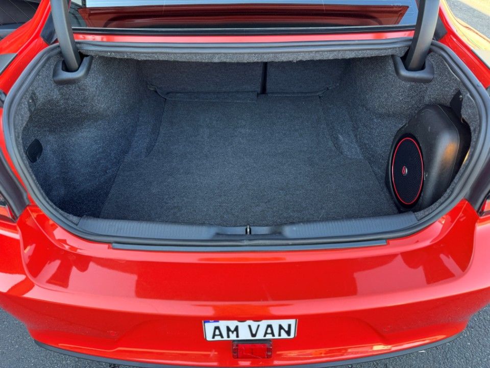 Fahrzeugabbildung Dodge Charger 5.7 V8 HEMI DAYTONA ACC el. GHSD