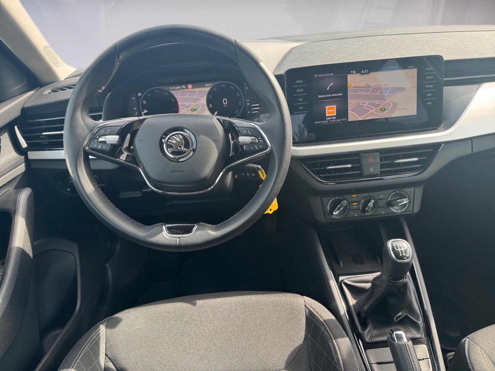 Fahrzeugabbildung SKODA Kamiq Ambition 1.0 TSI
