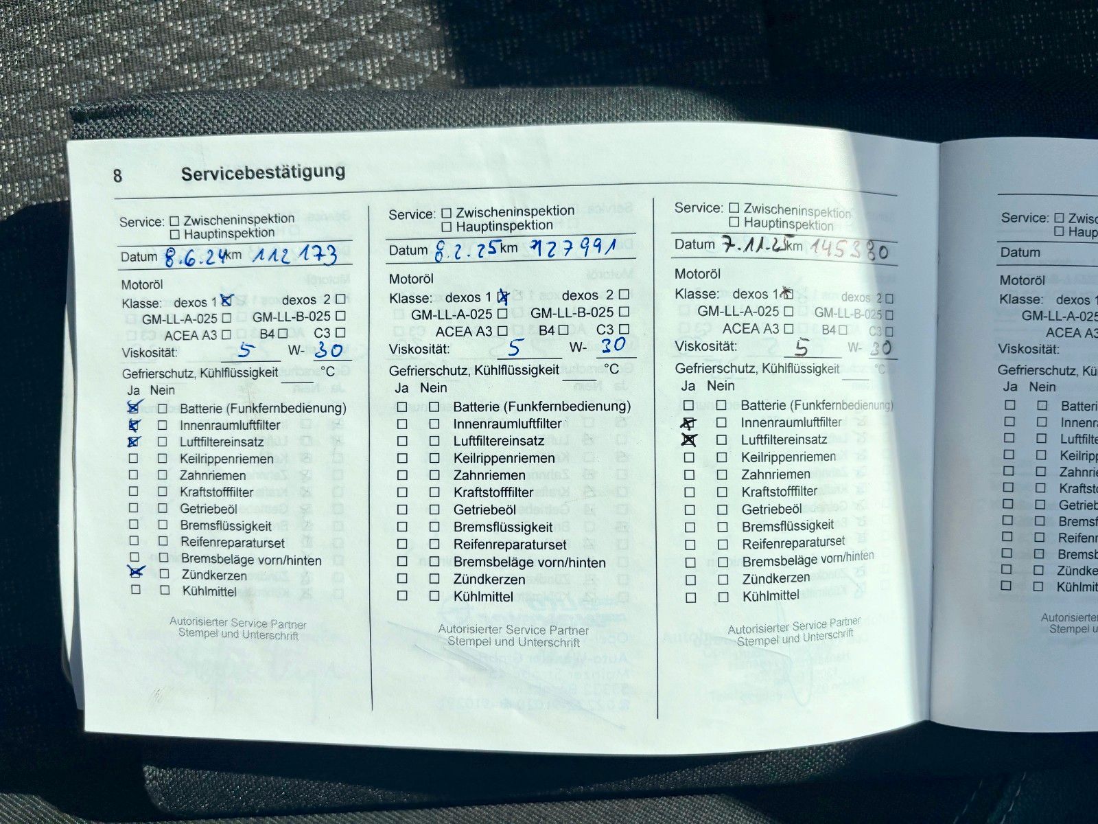 Fahrzeugabbildung Opel Astra K Sports Tourer 1.4 Aut. Navi LED Kamera
