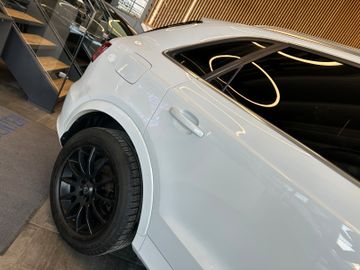 Audi Q3 2.0 TDI quattro *AHK*Xenon*Sline*