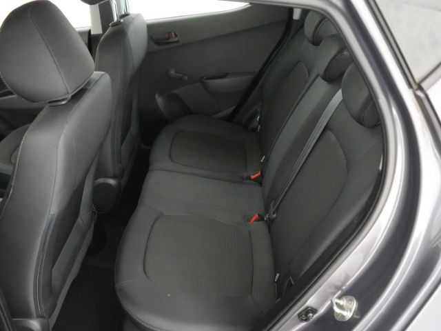 i10 SELECT+KLIMAANLAGE+RADIO+ALARMANLAGE+USB