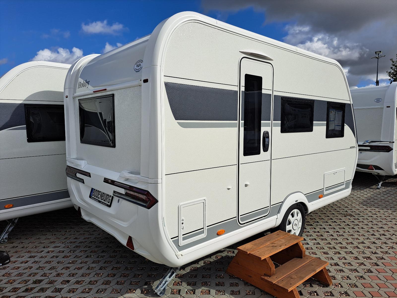 Hobby 390 SF ONTOUR MODELL 2026 BUGFENSTER AUFLASTUNG