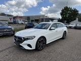 Mercedes-Benz E 220 d T-Modell Avantgarde SpurW W-Paket PDC - Mercedes-Benz E-Class Jahreswagen: T Modell