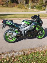 Kawasaki ZX9R - KAWASAKI ZX9R