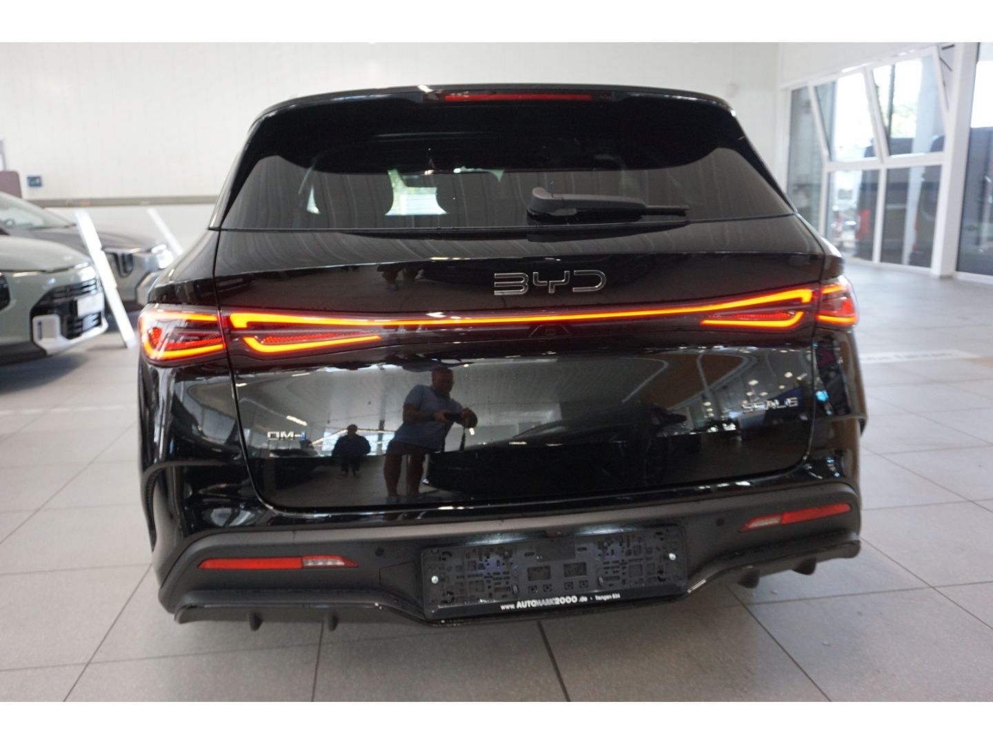BYD SEAL 6