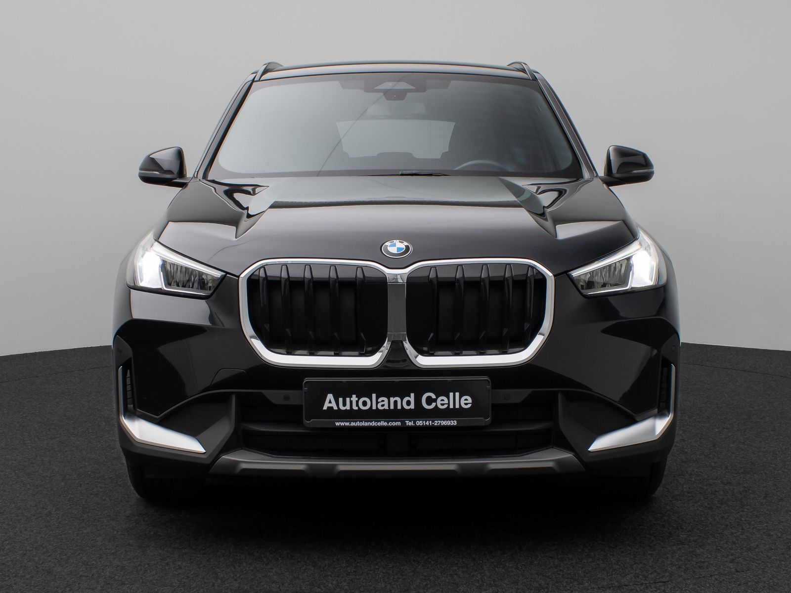 Fahrzeugabbildung BMW X1 sD18d  Kamera DAB Fernlichtassist Sport LED