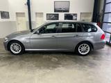 BMW 320i Touring Automatik+AHK+Navi+Pano+SHZ+PDC+16" - BMW: 16i