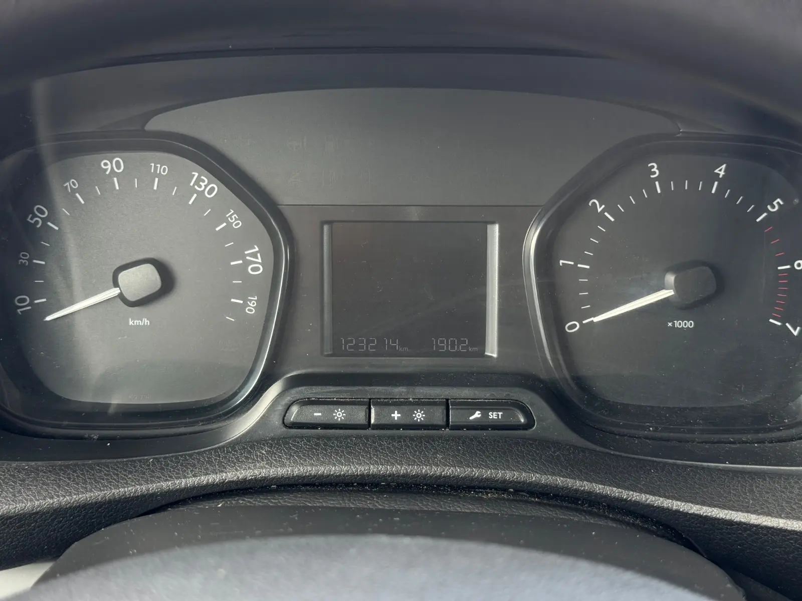 Peugeot Expert Kasten PremiumL2*Klima*Sitzheizung*Regal*