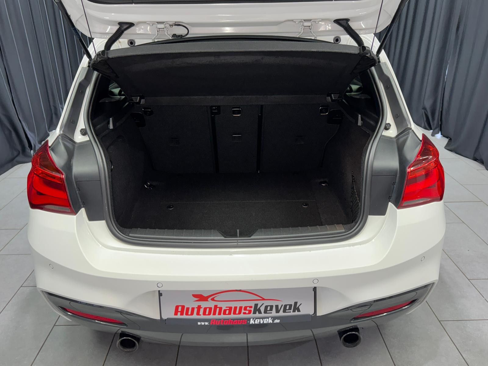 Fahrzeugabbildung BMW M140I Limo|H&K|PANO|MEMORY|KAMERA