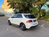 Mercedes-Benz GLE 350 d 4MATIC AMG SOFTCLOSE SHZ - Mercedes-Benz GLE 350 Gebrauchtwagen in Berlin