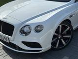 Bentley Continental GT 4.0 V8 S 4WD Automatik S Mulliner - Bentley Continental von privat