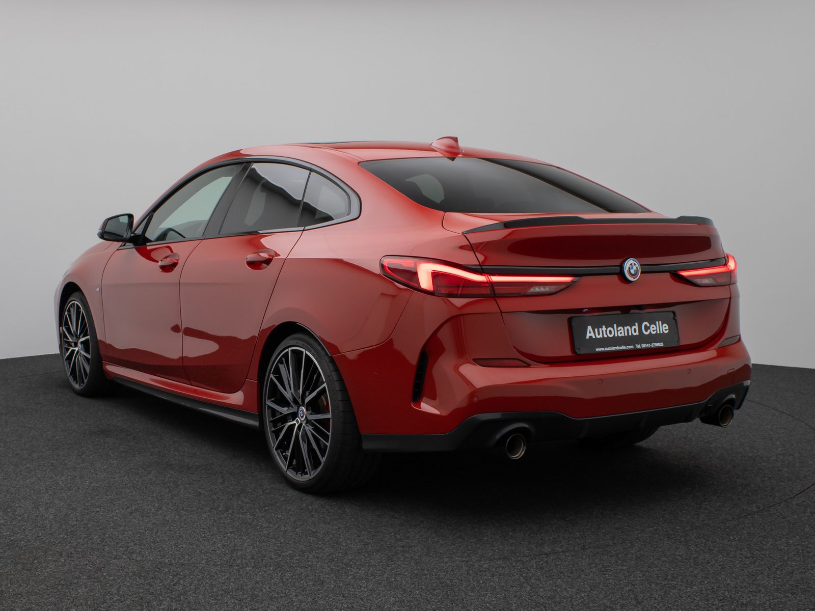 Fahrzeugabbildung BMW 220i Gran Coupé xDr M Sport Panorama Kamera H/K