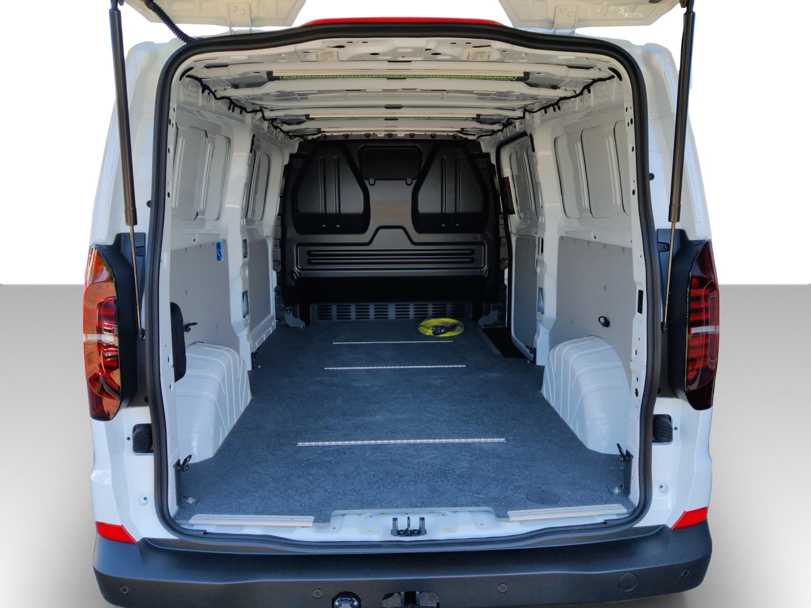 Volkswagen T7 e-Transporter Kasten LR LED AHK