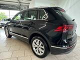Volkswagen Tiguan Highline 4M 2.0 TSI DSG Leder Pano AHK AC - VW Tiguan Gebrauchtwagen in Hannover