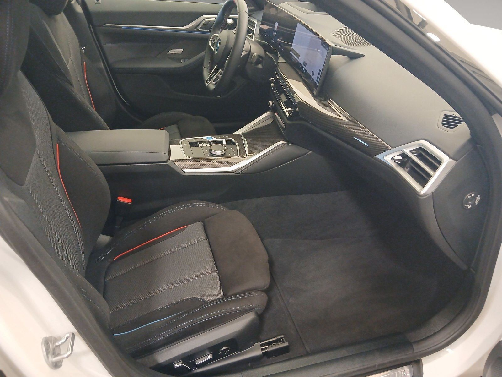 BMW i4 - Bild 9