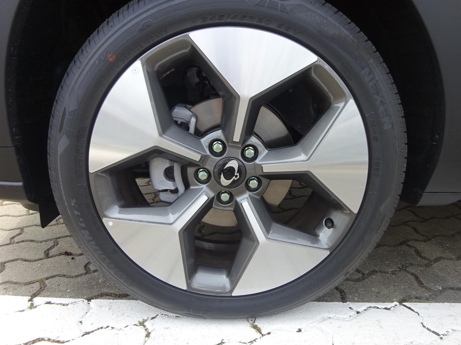 KGM SsangYong Torres EVX Titanium 72KW
