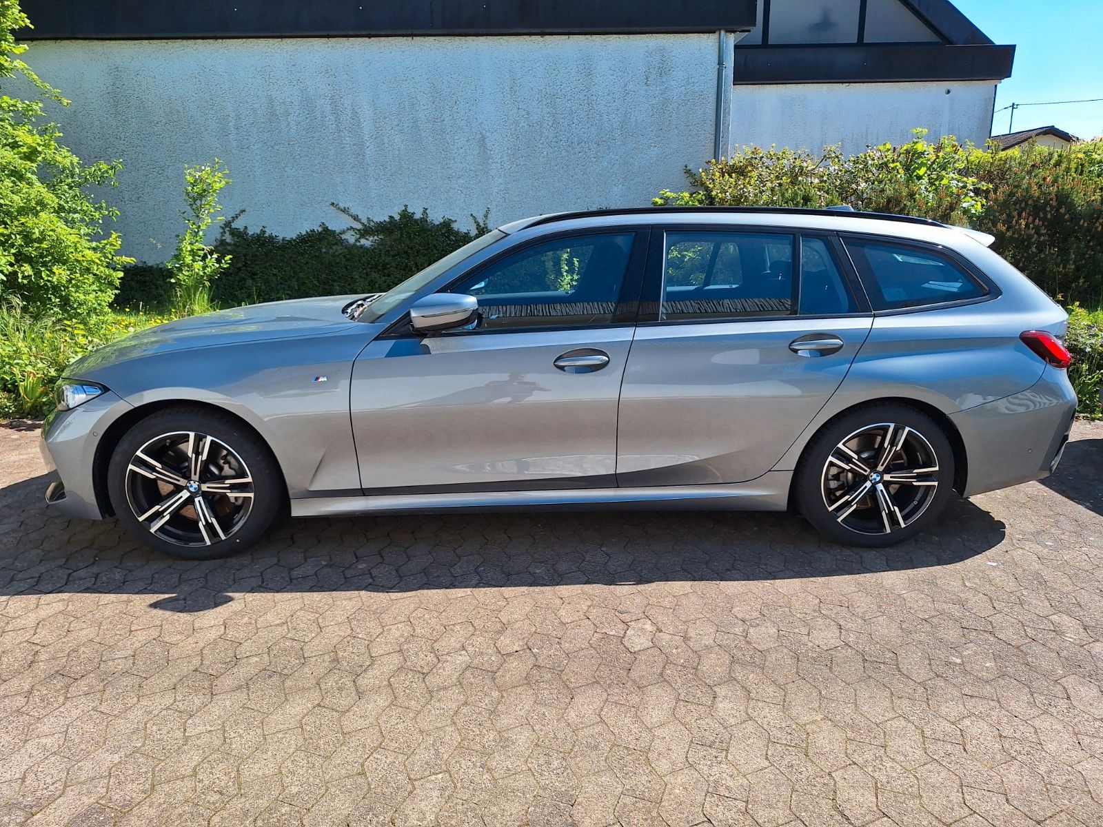 BMW 330i xDrive Touring Automatic M-Sport Garantie