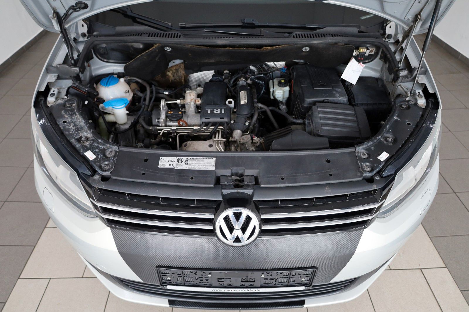 Fahrzeugabbildung Volkswagen Touran Trendline Navi,SH,PDC,8 fach bereift