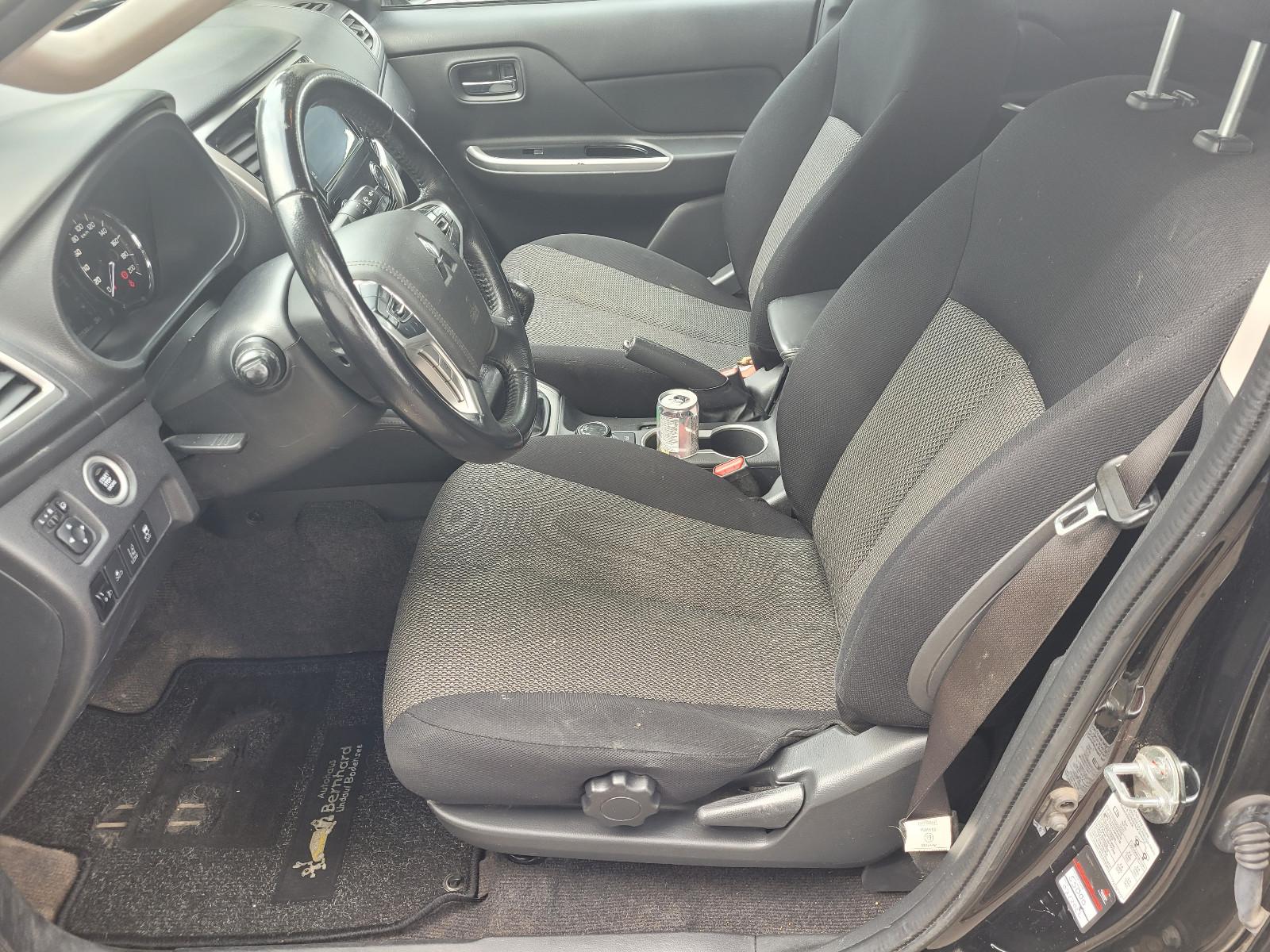 Mitsubishi L200 Intro Edition Doppelkabine 4WD