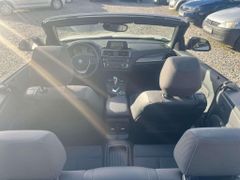 Fahrzeugabbildung BMW 220 i Sportline Cabrio F23
