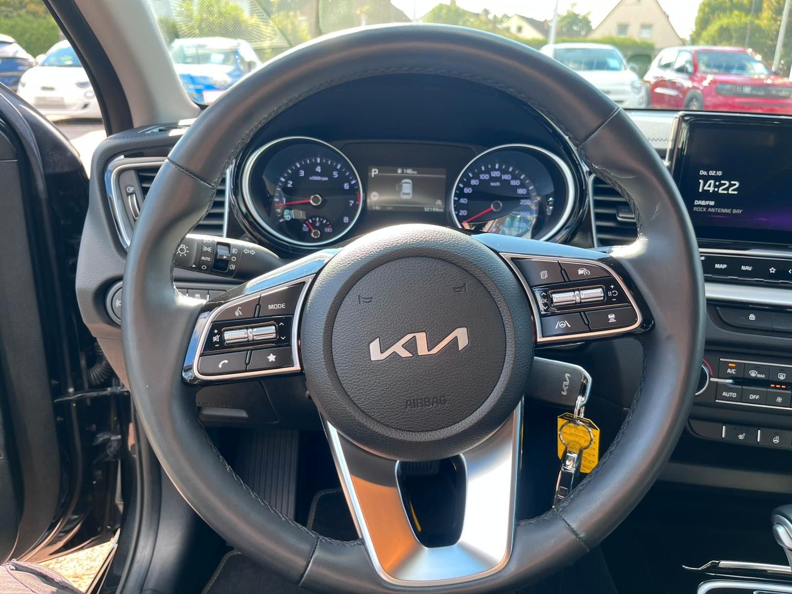 Fahrzeugabbildung Kia CEED_5 1.5T DCT7 JBL ADAS BENZIN