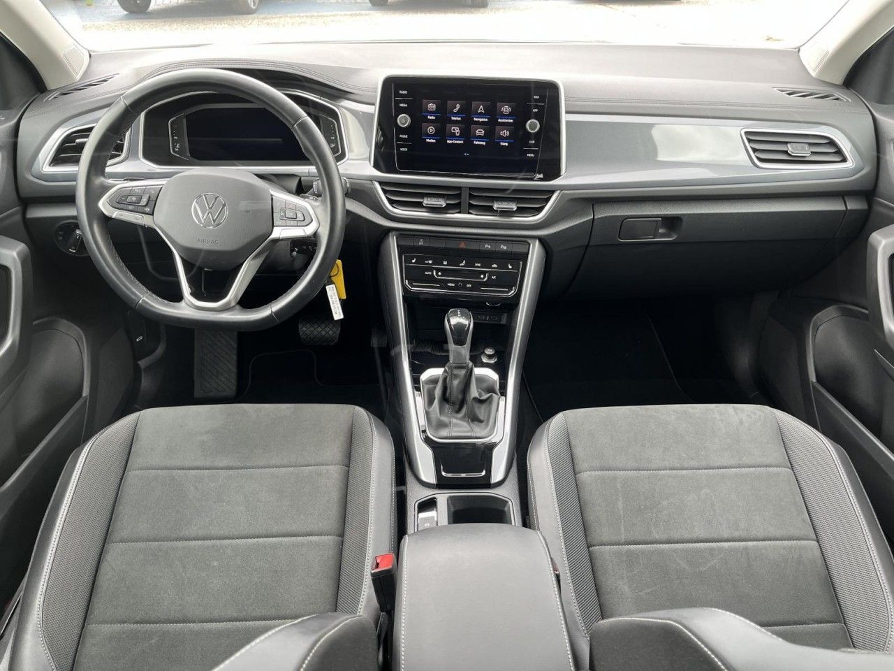 Volkswagen T-Roc - Bild 8