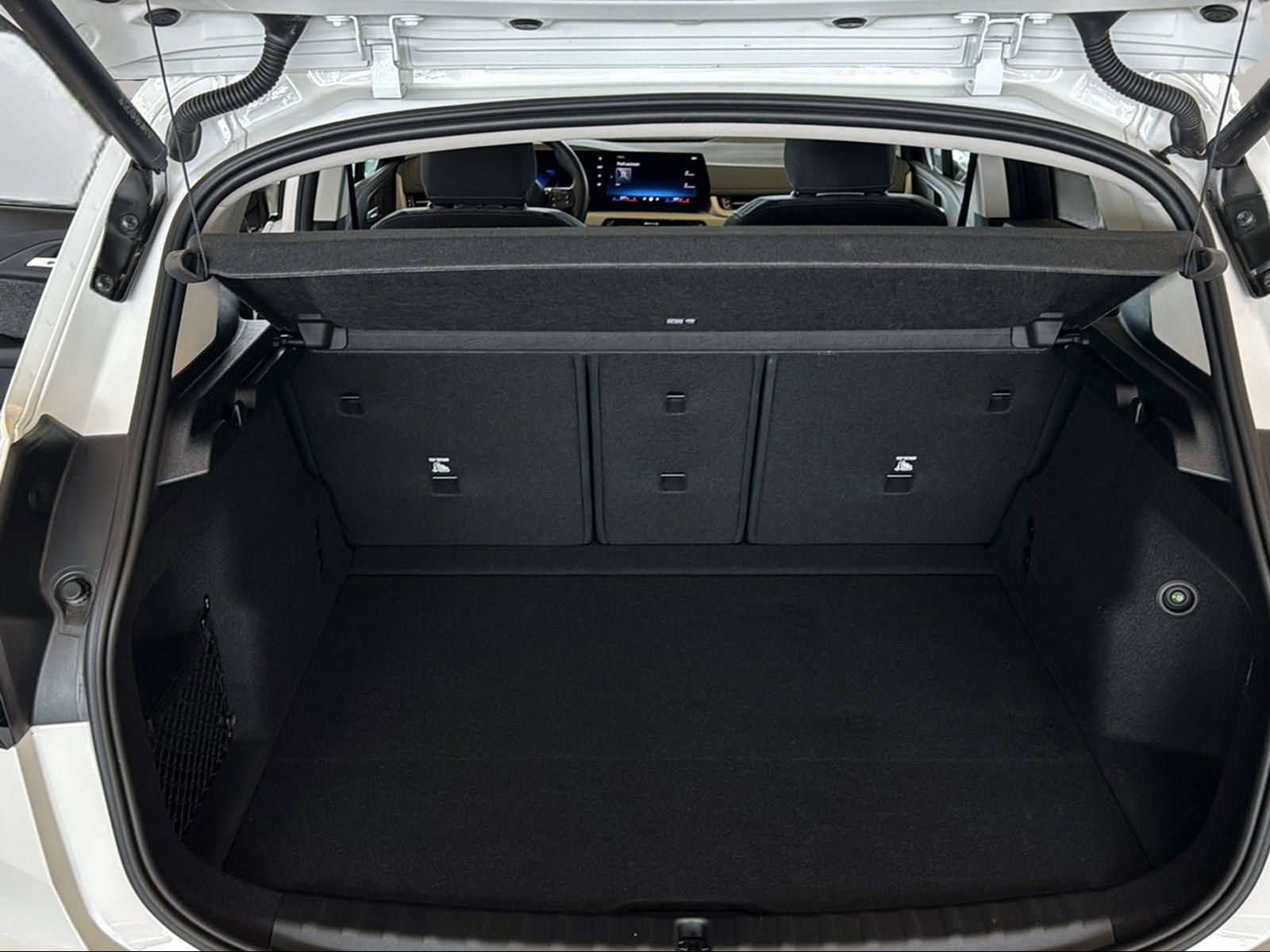 BMW 223 Active Tourer - Bild 15