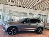 Volvo XC60 B4 RDesign AWD Pano Headup Cam AHK - Volvo XC60: R