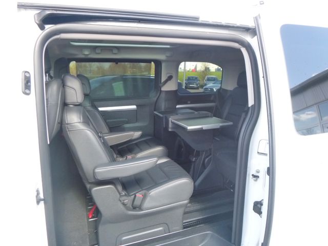 Fahrzeugabbildung Opel Zafira Life 2.0 D Tourer M L2 >AUT/AHK/Tisch<