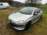 Peugeot 206 CC Cabrio | Festpreis - gebrauchte Peugeot 206 aus dem Jahr 2002