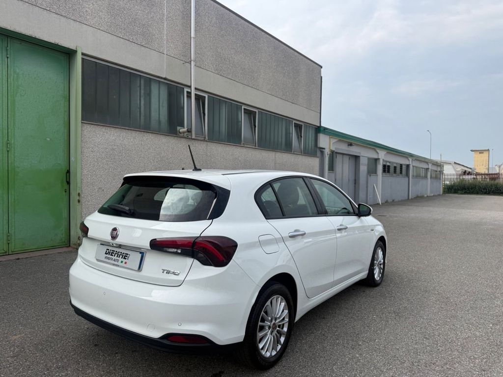 Image of Fiat Tipo